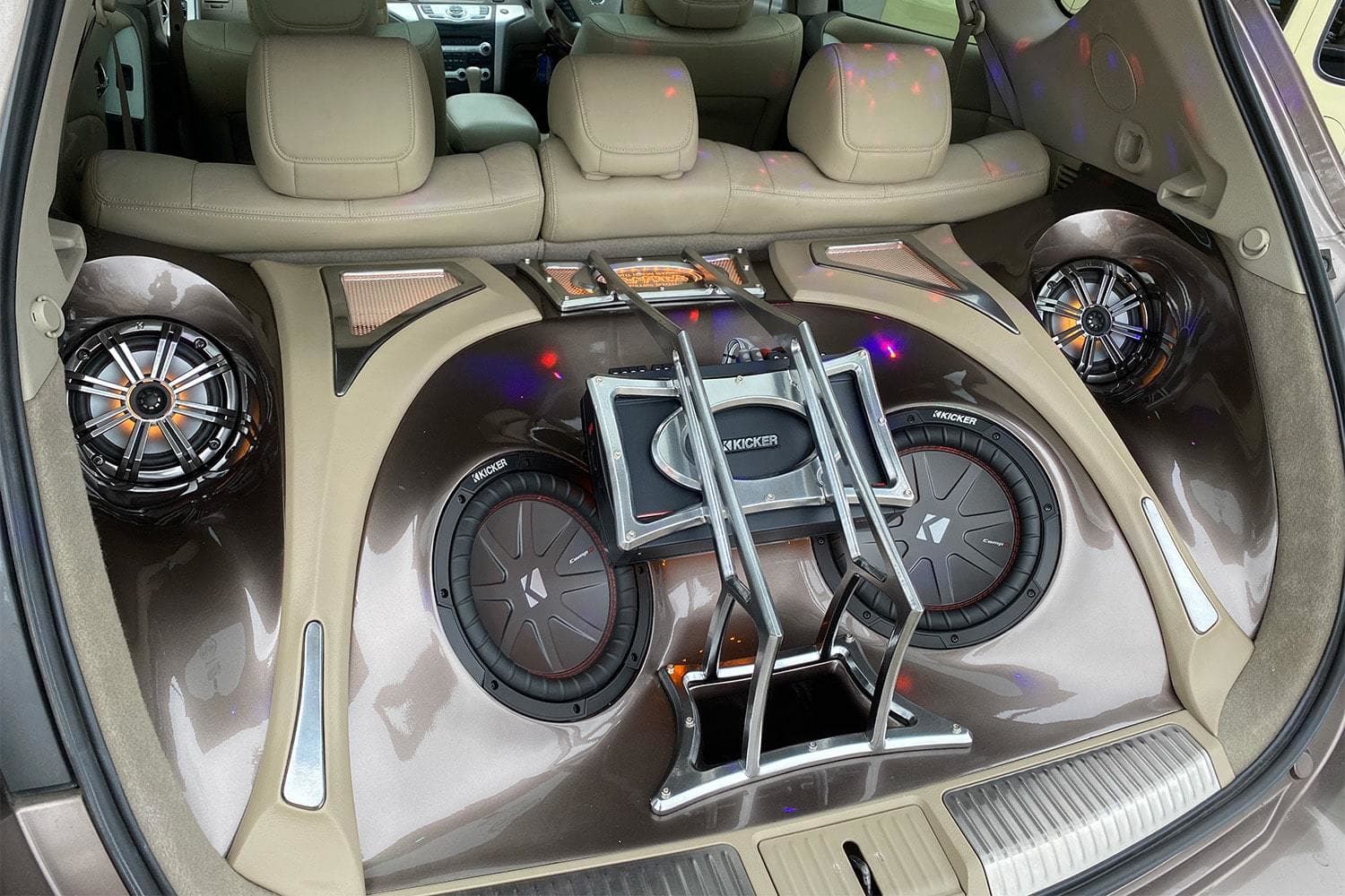 FUNKY CUSTOM CAR SHOW