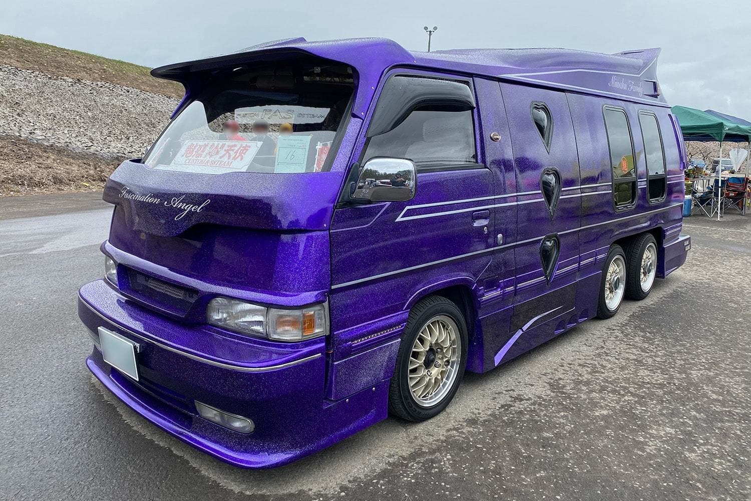 FUNKY CUSTOM CAR SHOW
