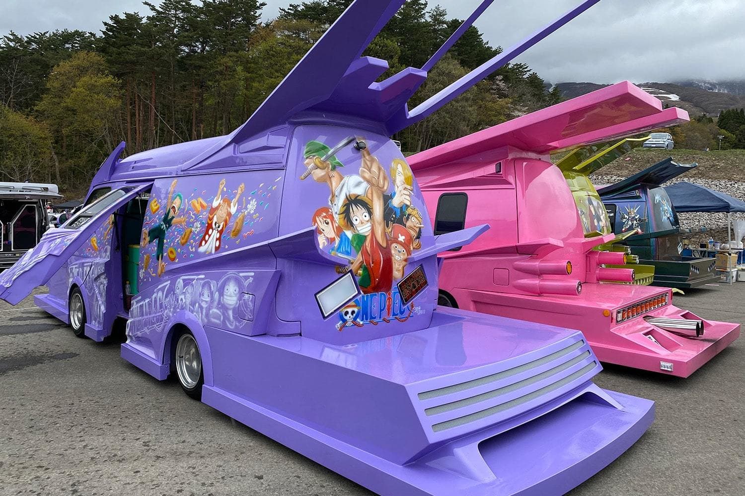 FUNKY CUSTOM CAR SHOW