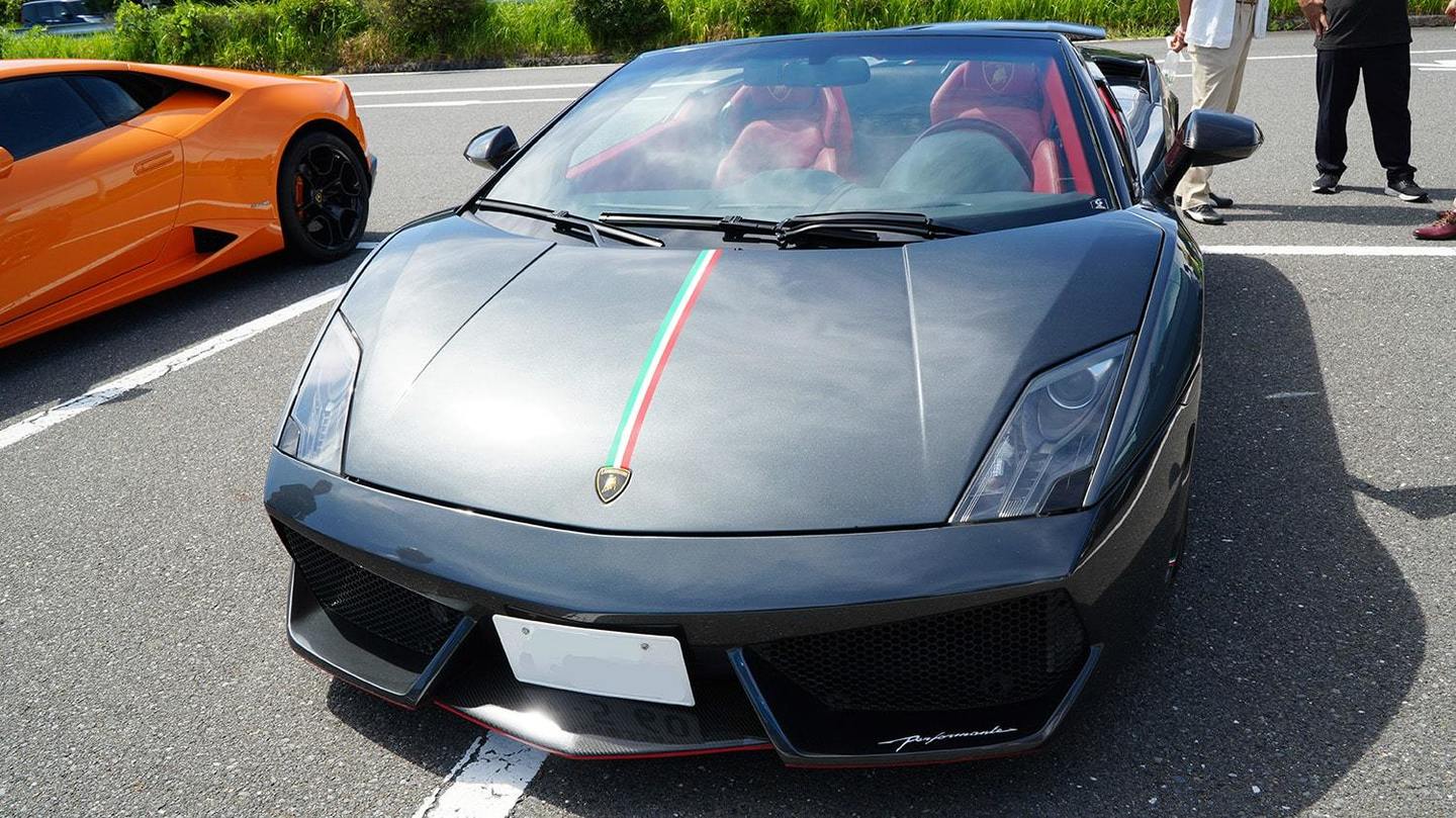 秋の全国交通安全運動 スーパーカー展示会