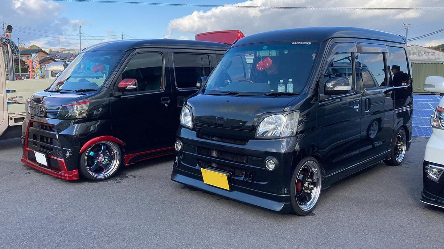 ガレージマルシェ