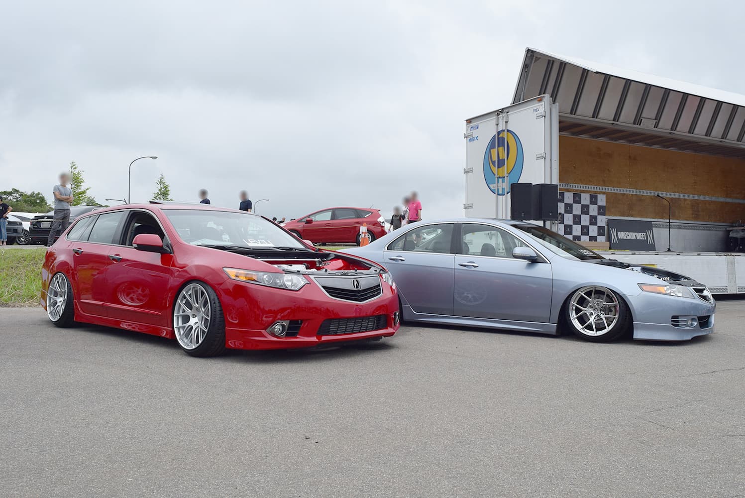 WRECKIN' MEET8